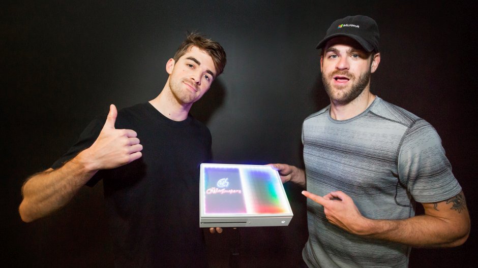 Chainsmokers Microsoft Xbox One S personalizzata gratis giveaway