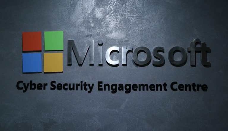 Microsoft E OpenAI Avvertono: Hacker Sfruttano L'AI Per Cybercrimini